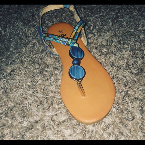 🌸Cute Blue & Gold Sandals🌸 - Picture 1 of 2